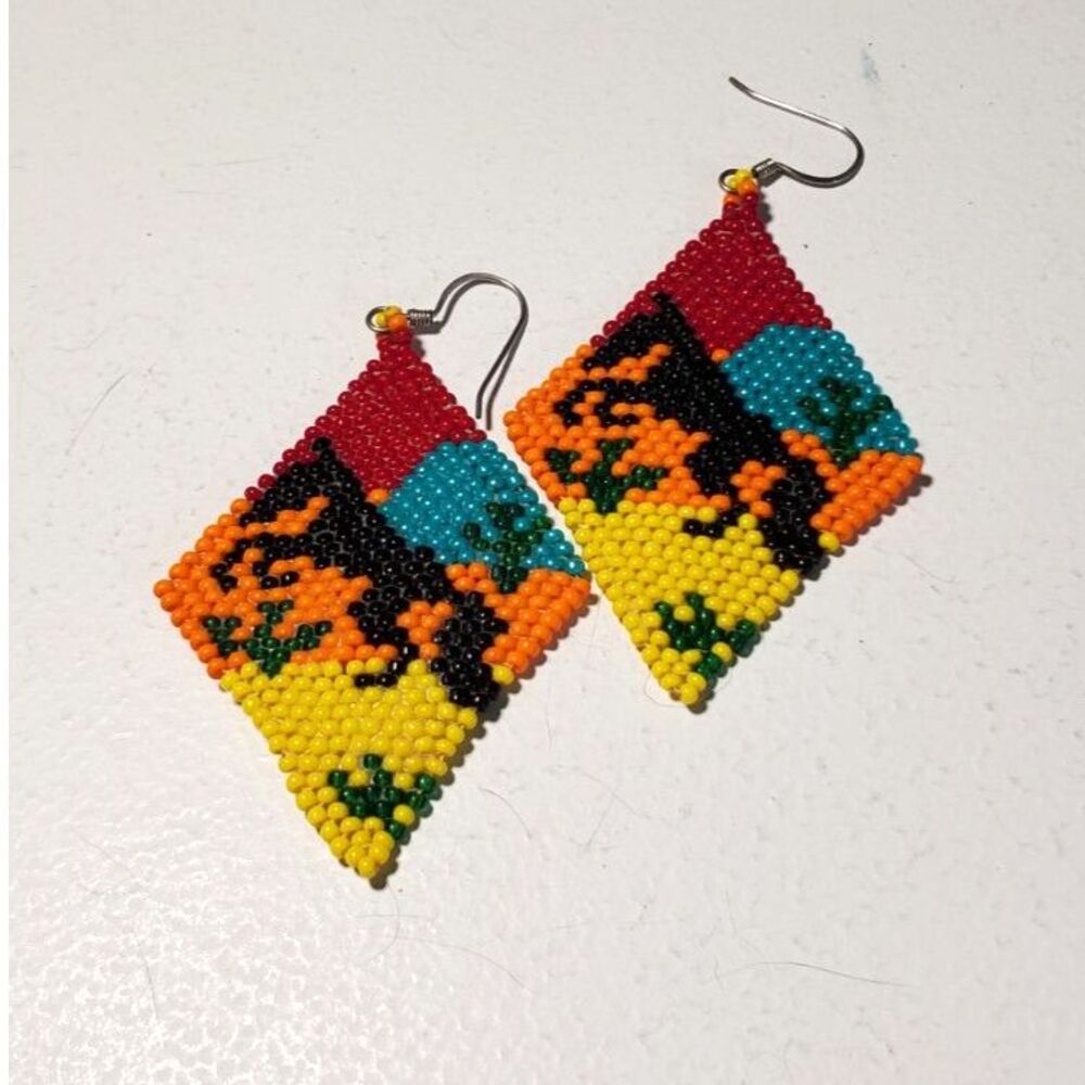 Handmade Beaded Horse Earrings Southwestern Diamond Dangle